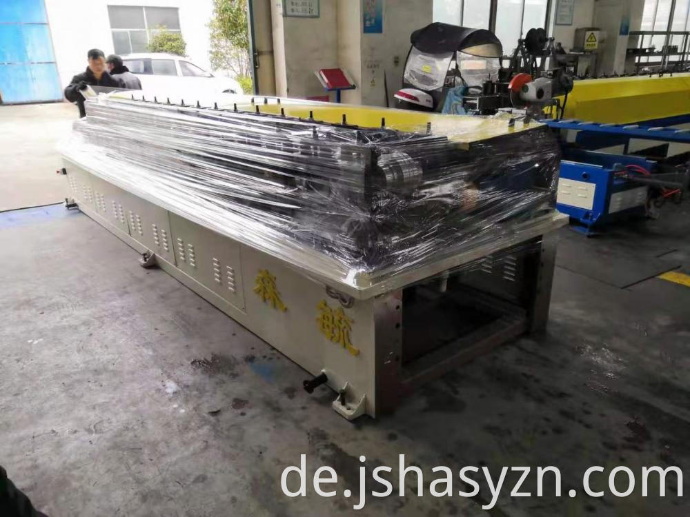 Sixteen fold profile Cold bending device